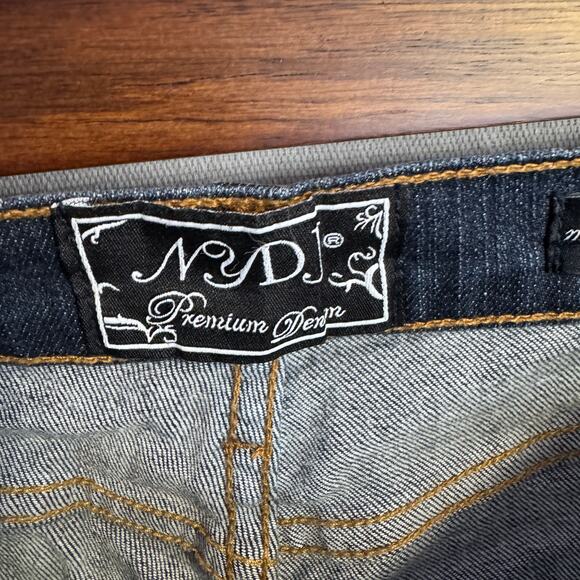 NYDJ Premium Denim Size 8P Blue Straight Leg Jeans with Pockets - Picture 4 of 11